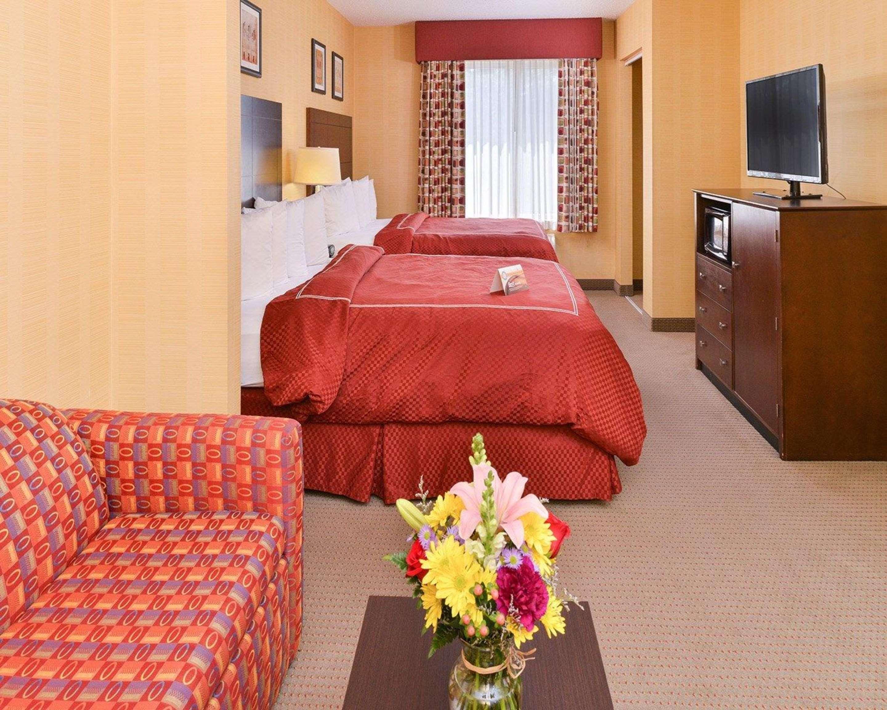 Quality Suites Stratford Exteriér fotografie