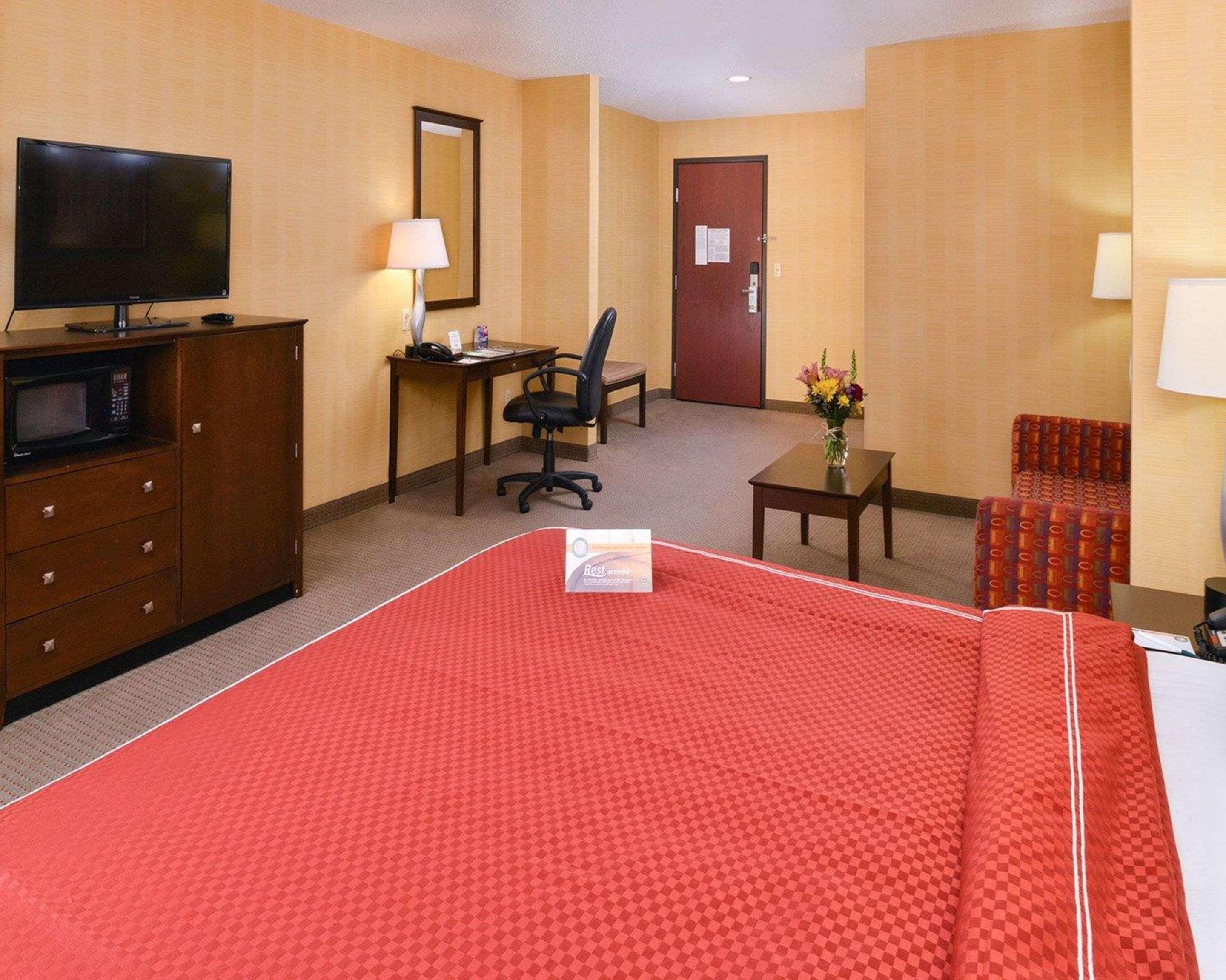Quality Suites Stratford Exteriér fotografie