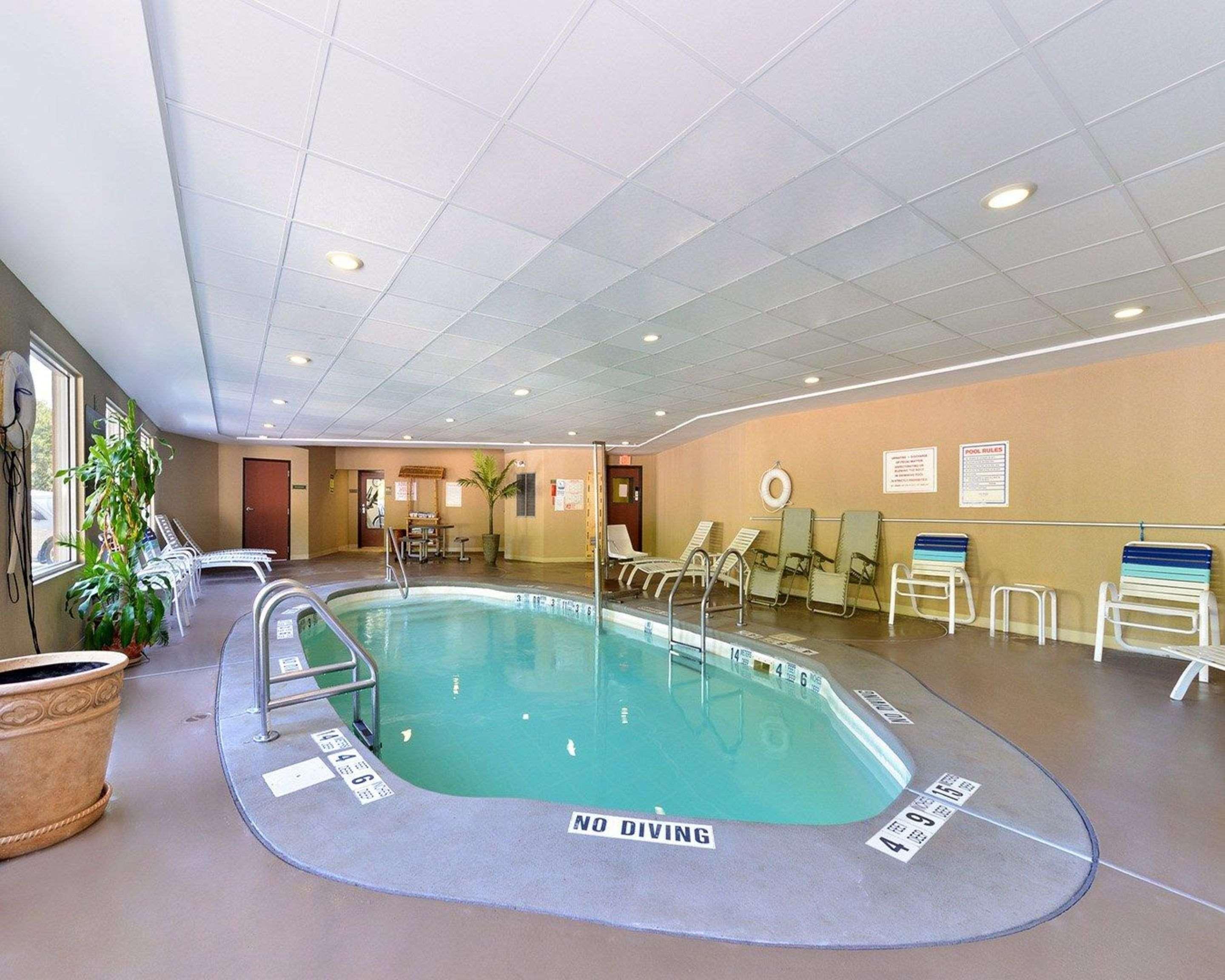 Quality Suites Stratford Exteriér fotografie