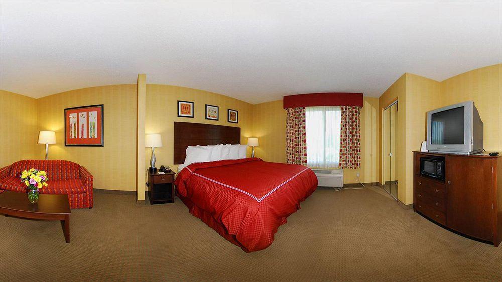 Quality Suites Stratford Exteriér fotografie